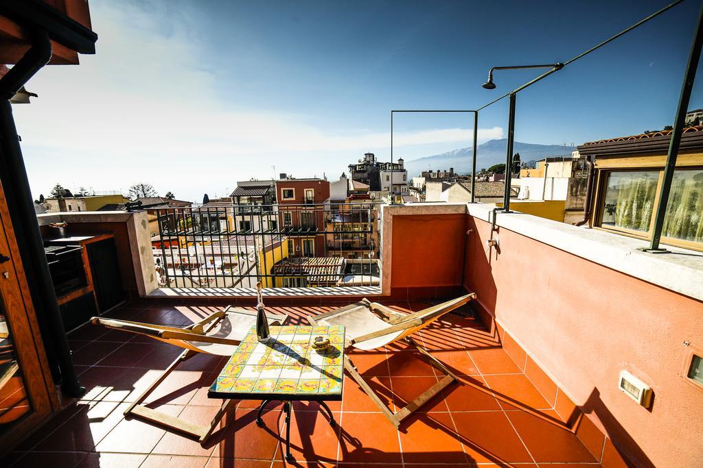 Il Gelsomino Taormina Center Apartman Kültér fotó