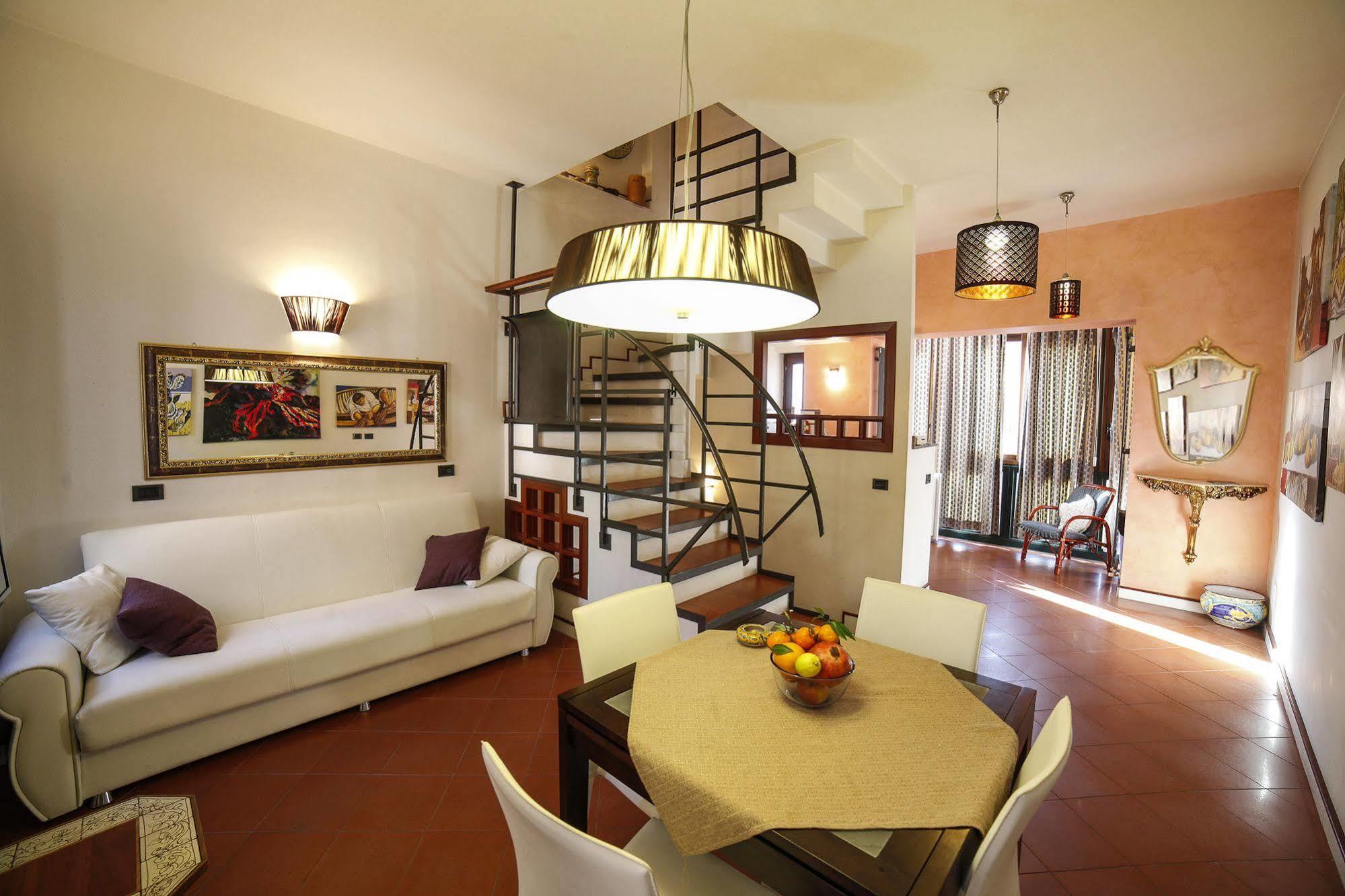 Il Gelsomino Taormina Center Apartman Kültér fotó