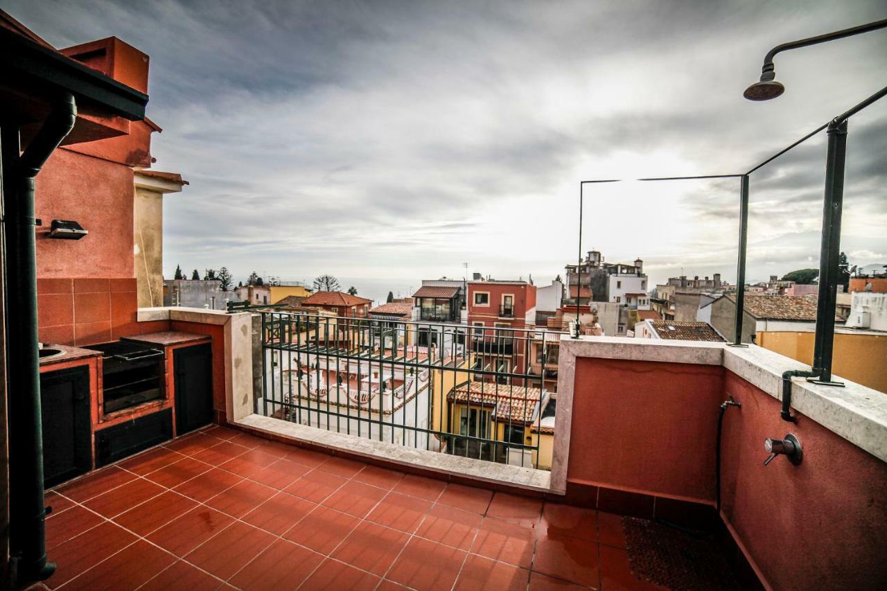 Il Gelsomino Taormina Center Apartman Kültér fotó